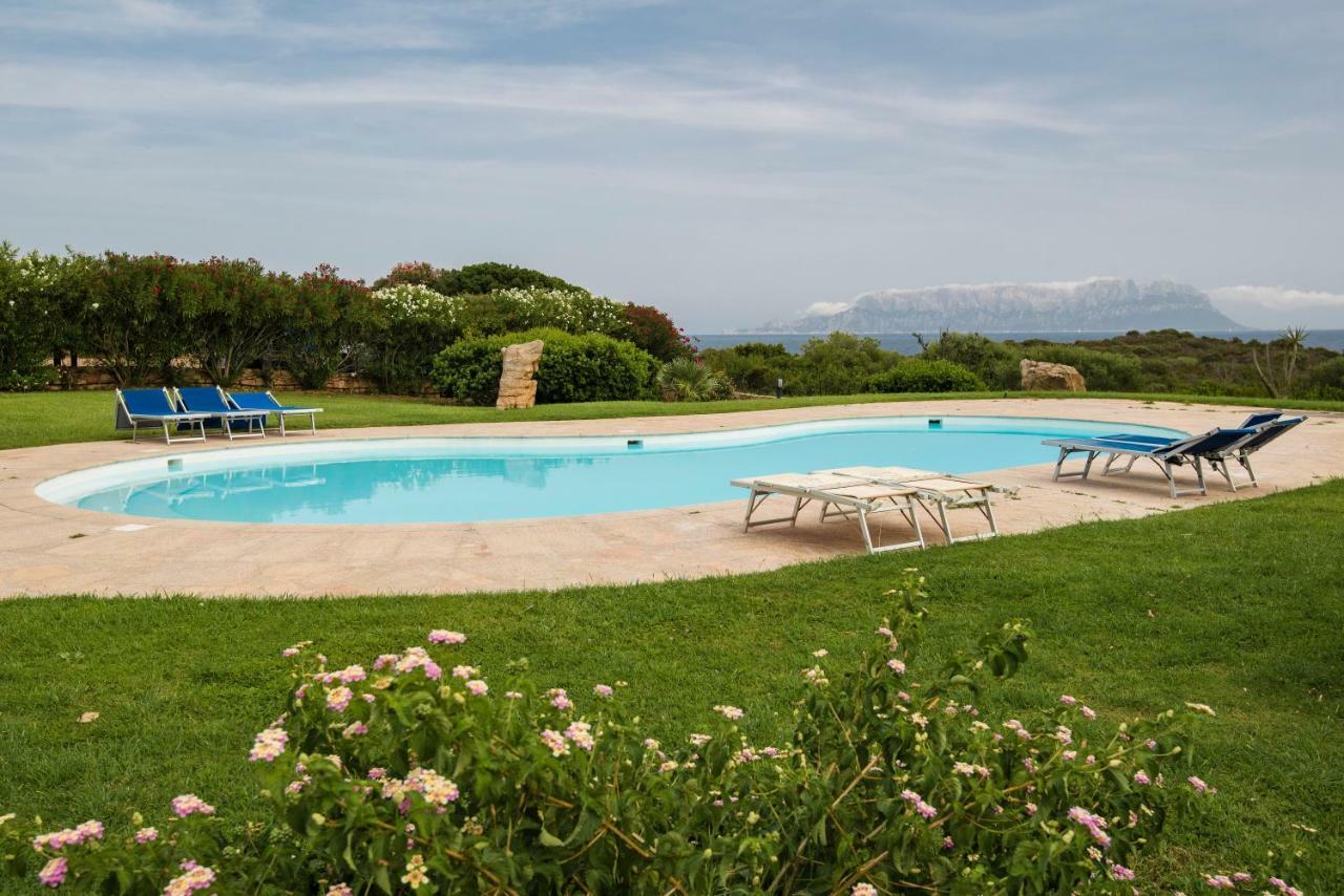 Spiaggia Bianca Pedra Rosa - Your House In Sardinia Golfo Aranci Exterior photo